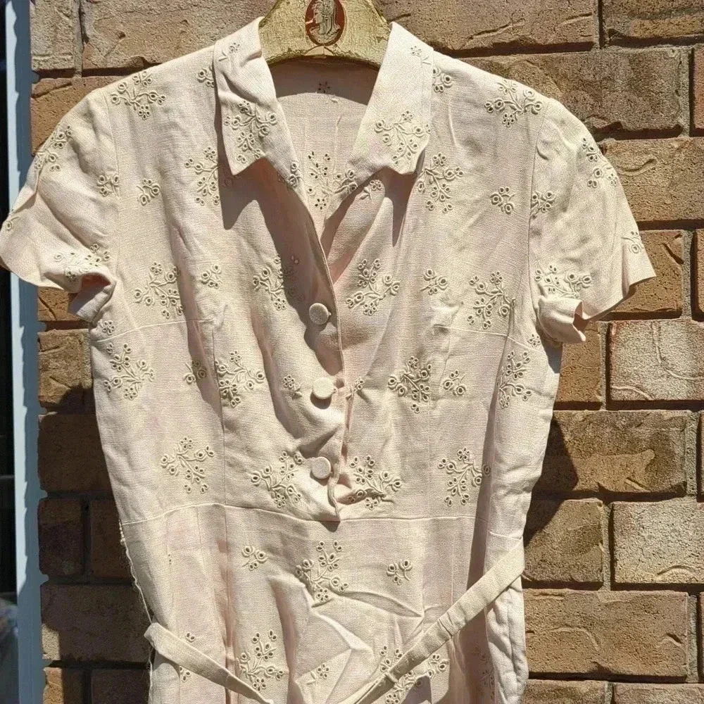 Mediterranean Vintage Linen Dress - Picture 5 of 15
